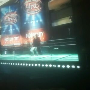 Meet your Posher, Sitivi