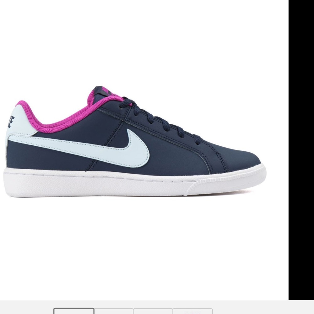 (SOLD )NIKE COURT ROYALE SHOES (Sz 6.5Y - Picture 1 of 8