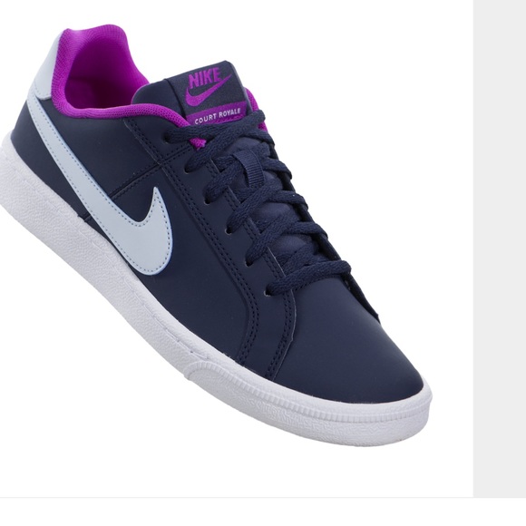 (SOLD )NIKE COURT ROYALE SHOES (Sz 6.5Y - Picture 3 of 8