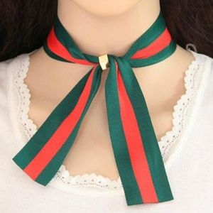 Fashion choker