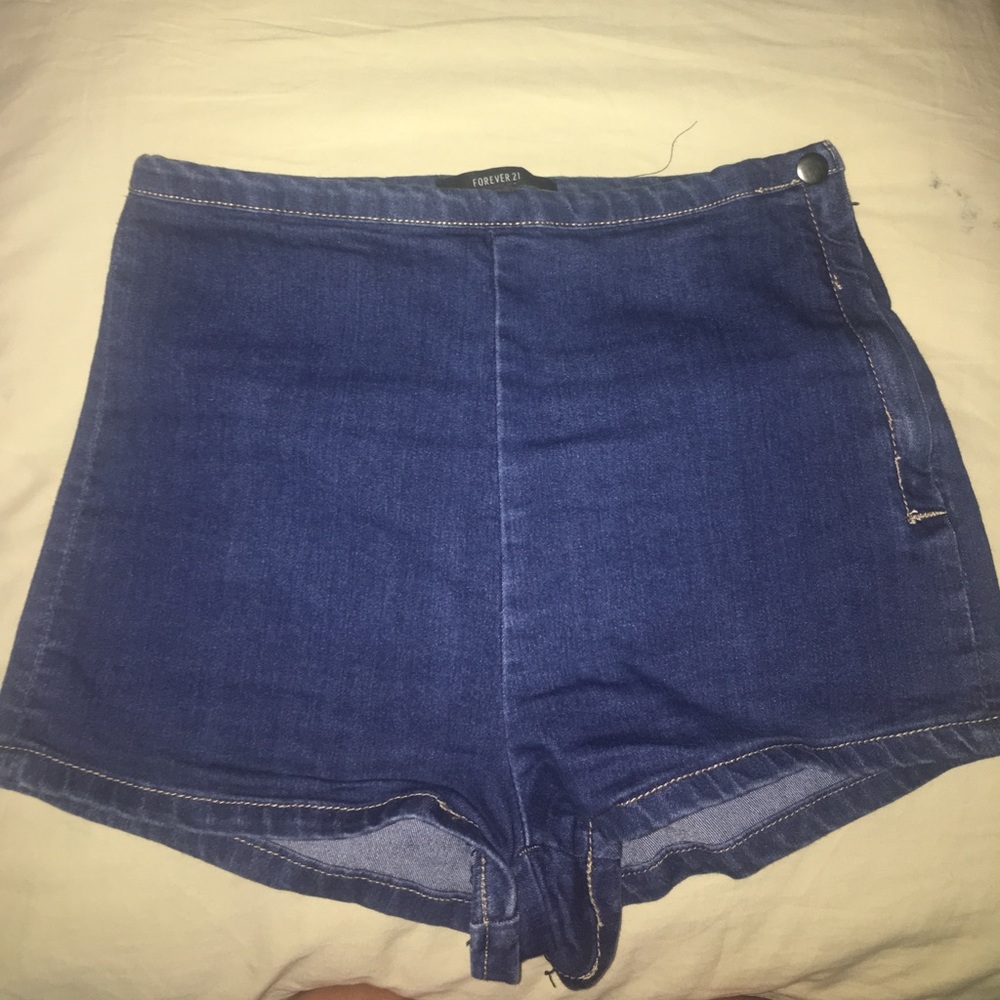 High waisted F21 denim shorts!