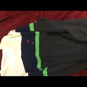 American Eagle sweater