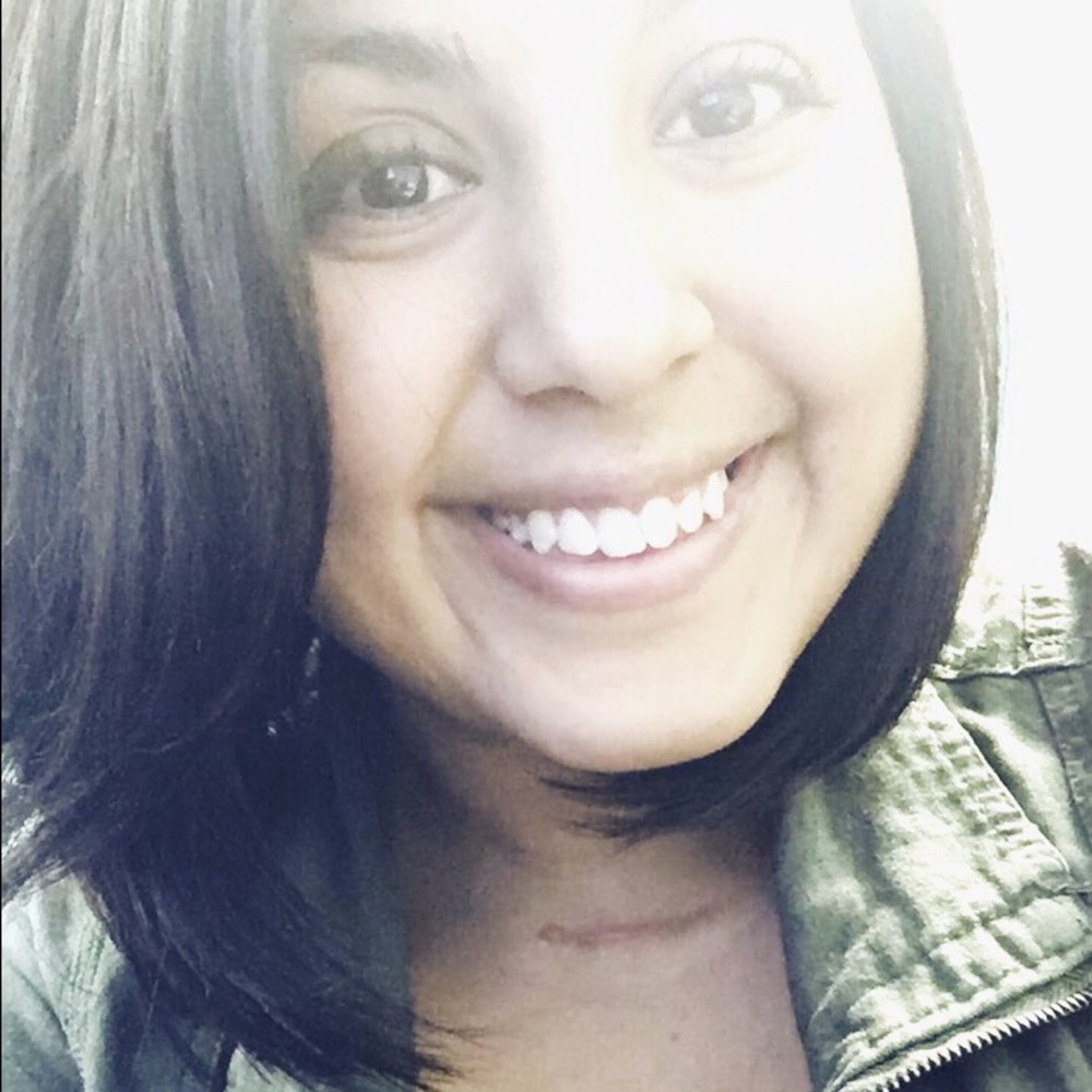 Meet your Posher, Monica