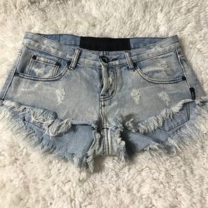 One teaspoon shorts 27