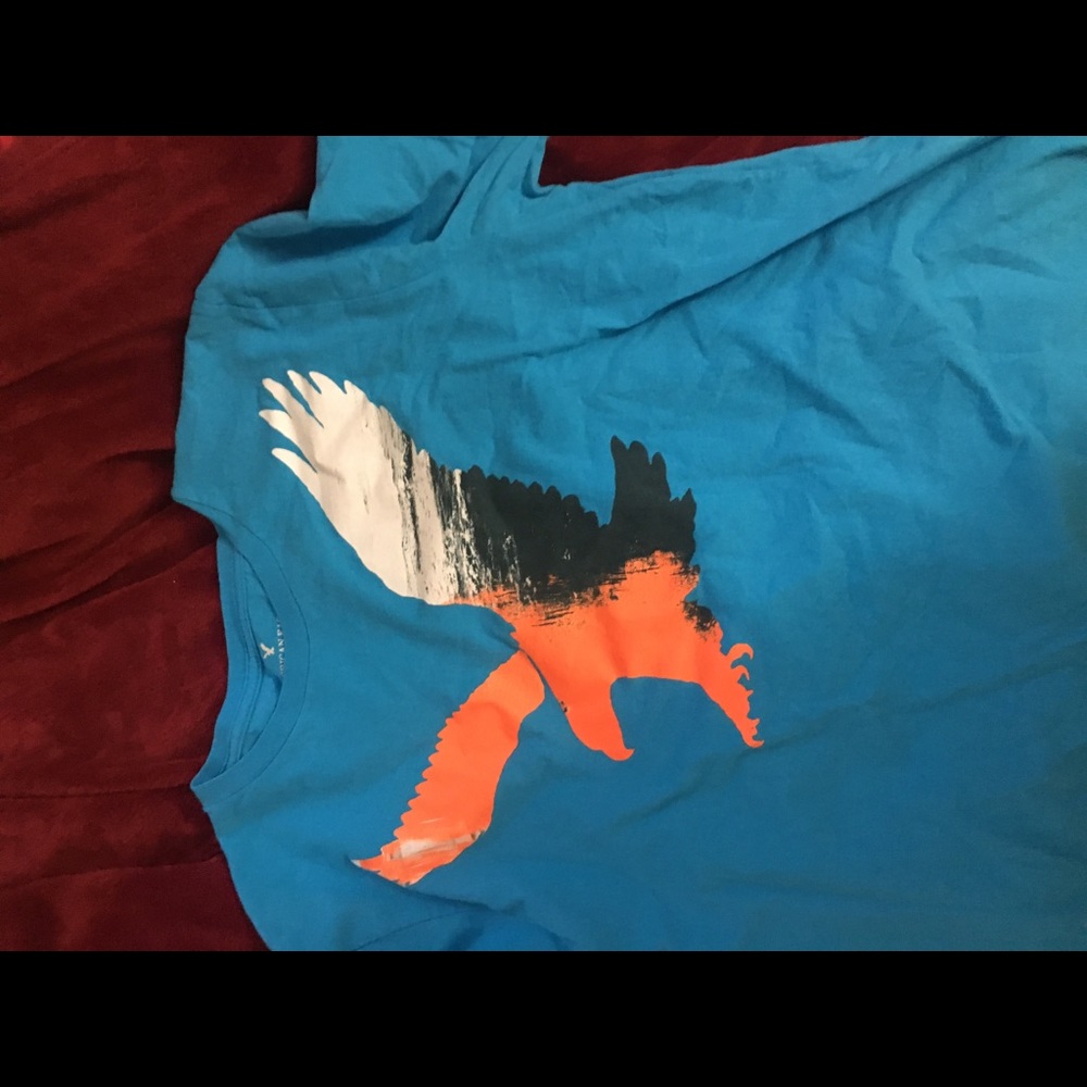 American Eagle t-shirt