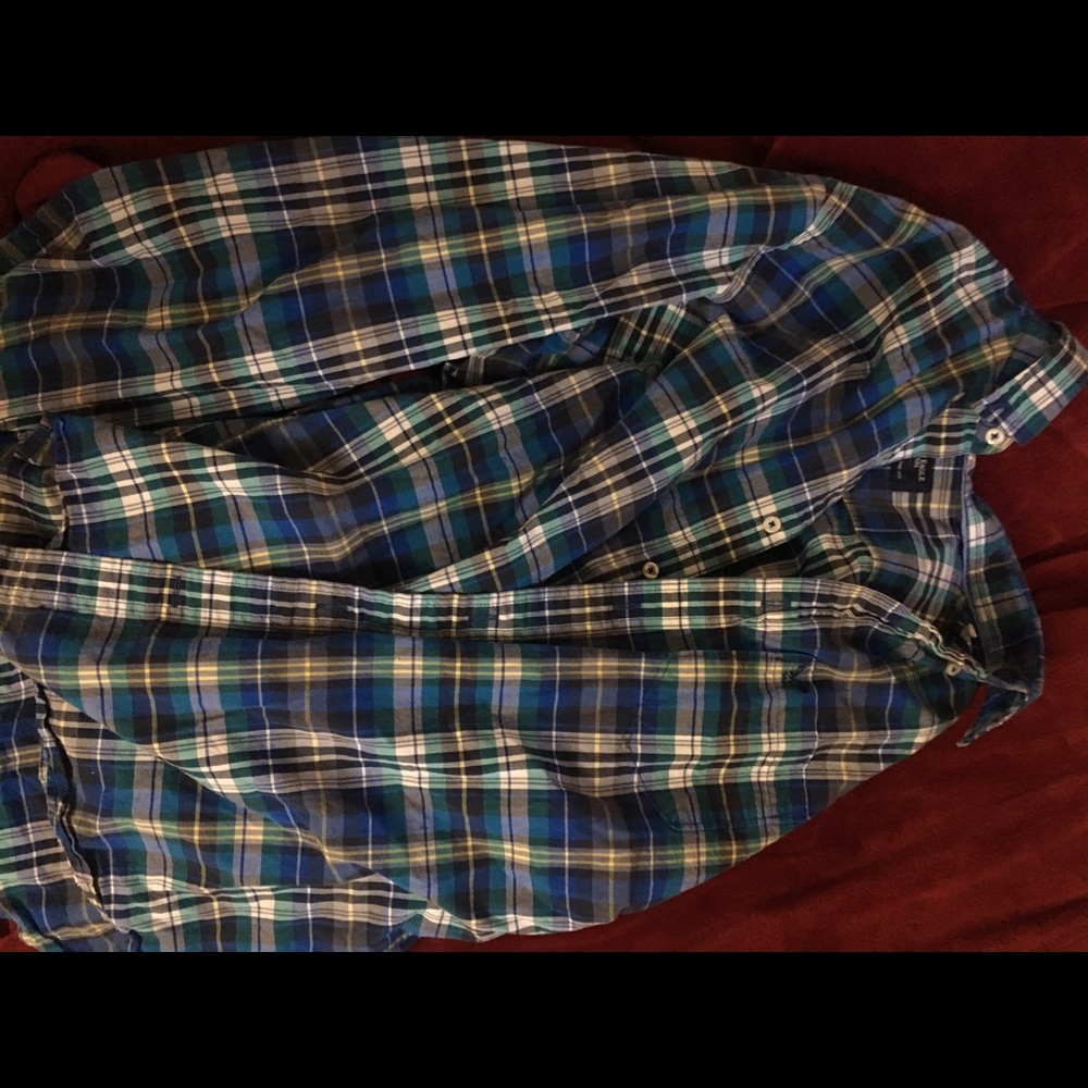 American Eagle button down