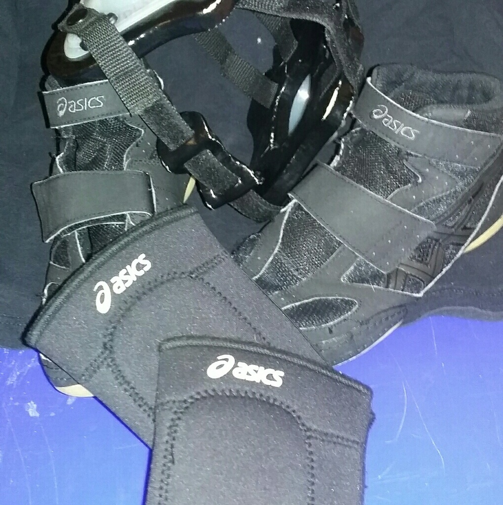 Asics Wrestling Bundle