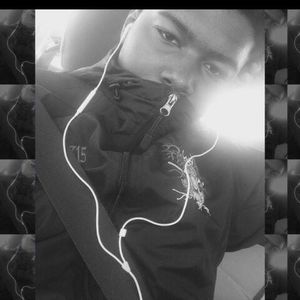 Meet your Posher, Khamali