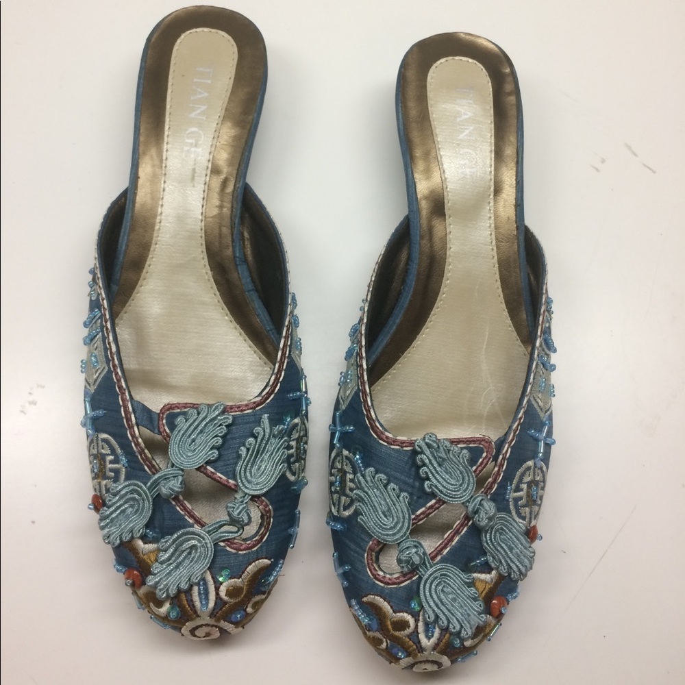 Unique Chinese Slippers