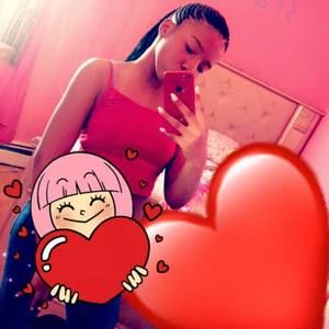 Meet your Posher, Nasia