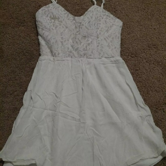 White Lace Dress - Picture 1 of 4