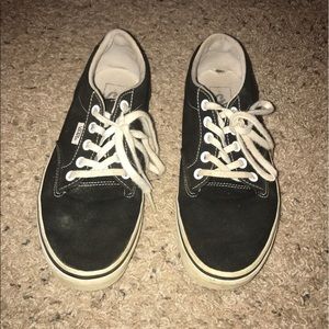 Black Classic Vans