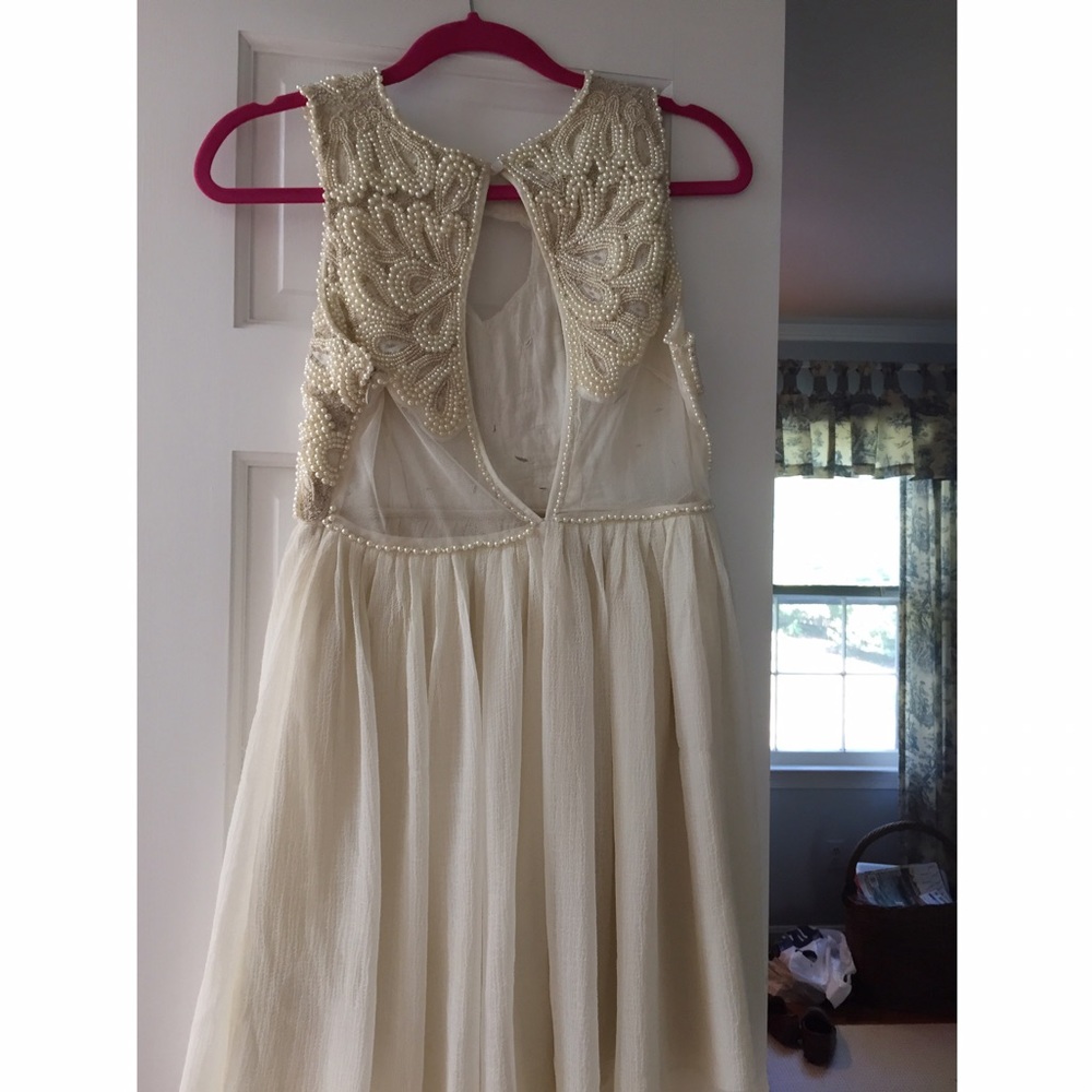 Kimchi Blue Swan Pearl Embellished Dress - Picture 2 of 2