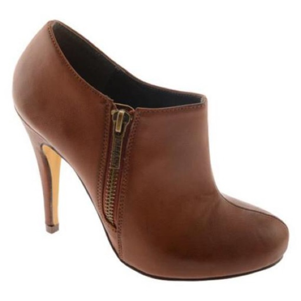 Vegan leather cognac brown ankle bootie, Size 10