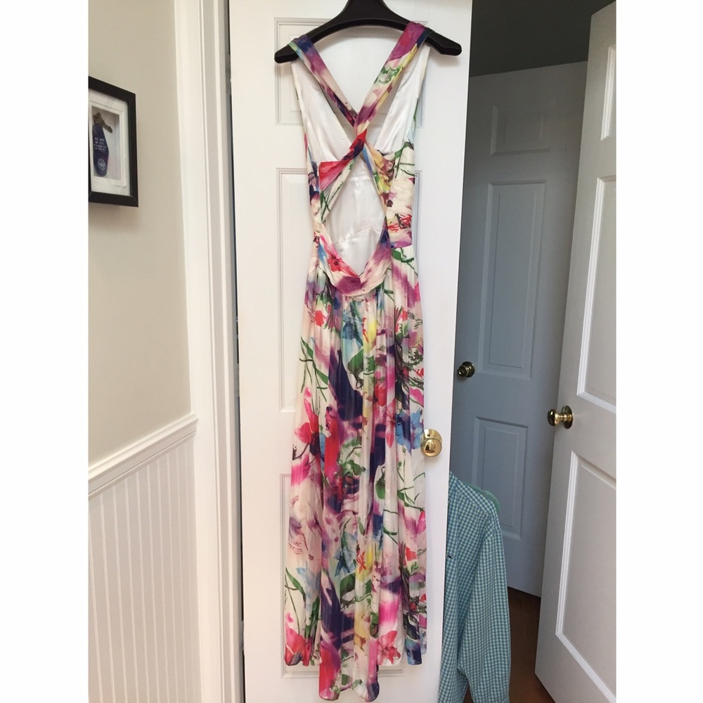 Hailey by Adrianna Papell Women’s Twist Back - Picture 2 of 4