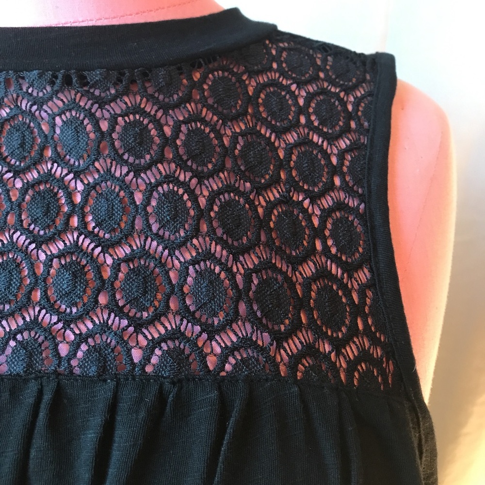 Black sleeveless blouse