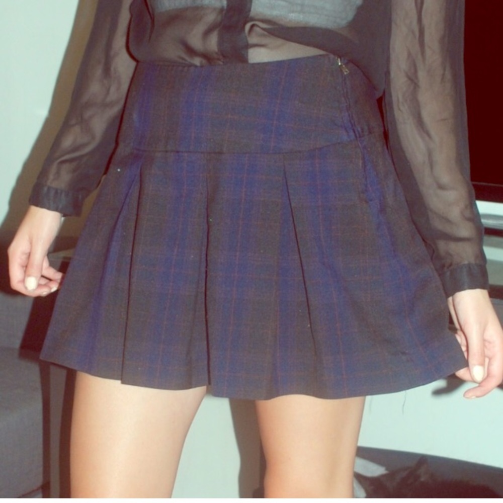 Dark Gray/Purple Plaid Skirt