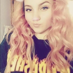 Meet your Posher, Amber