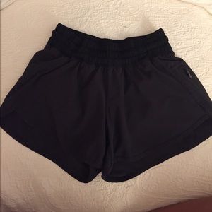 Lulu Lemon Tracker Short