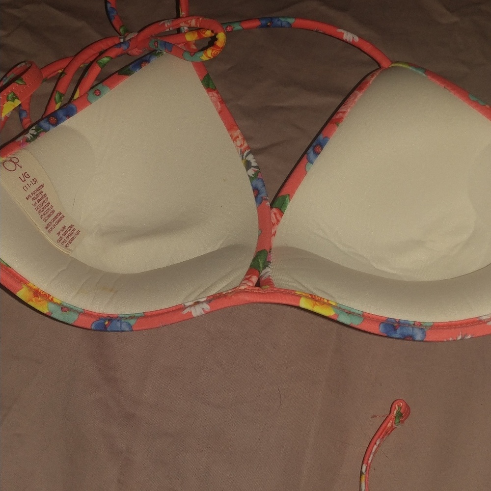 🌞OP bikini SET 👙 - Picture 3 of 5
