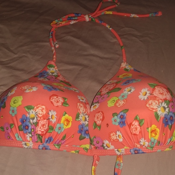 🌞OP bikini SET 👙 - Picture 2 of 5