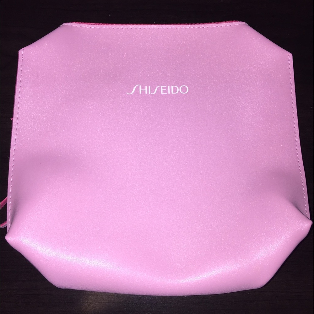 Shiseido Pink Makeup bag 💄
