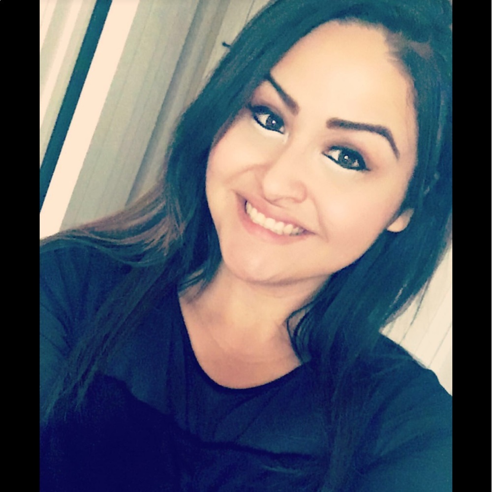 Meet your Posher, Brenda