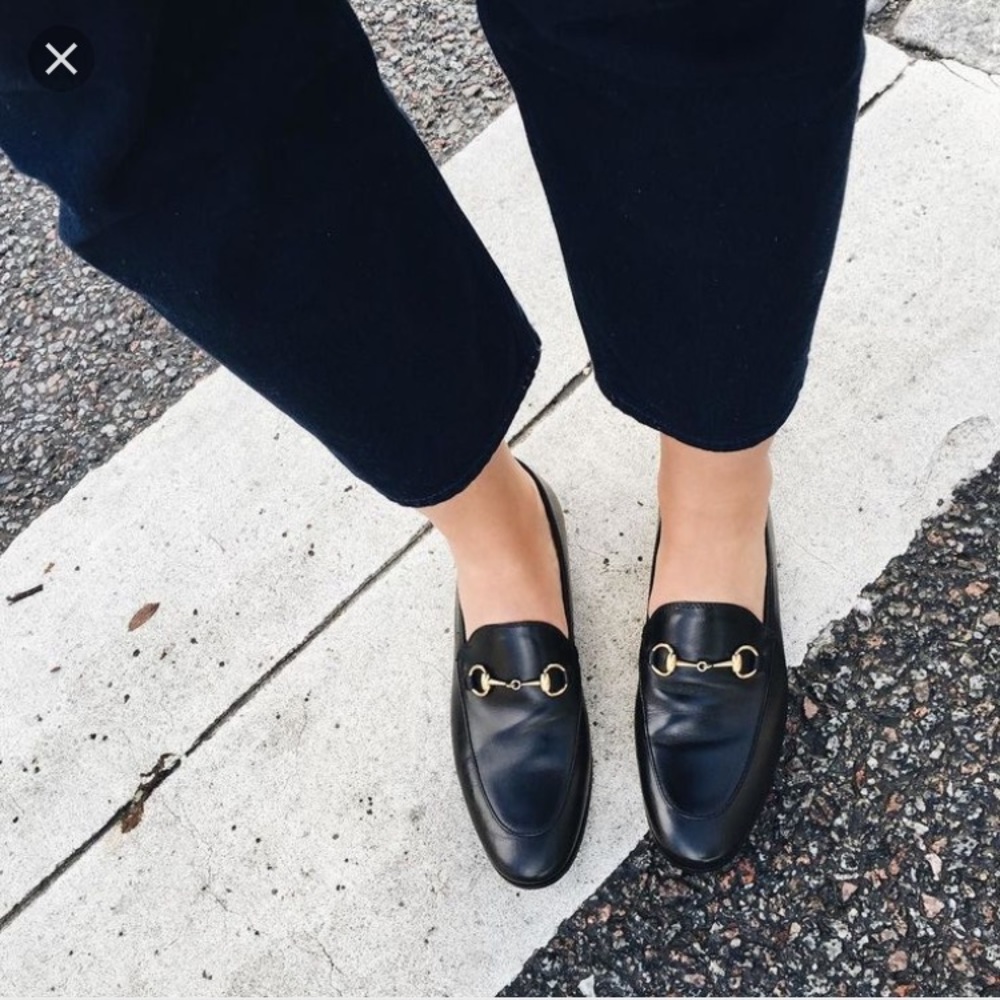 St. John black leather women's loafers size 9