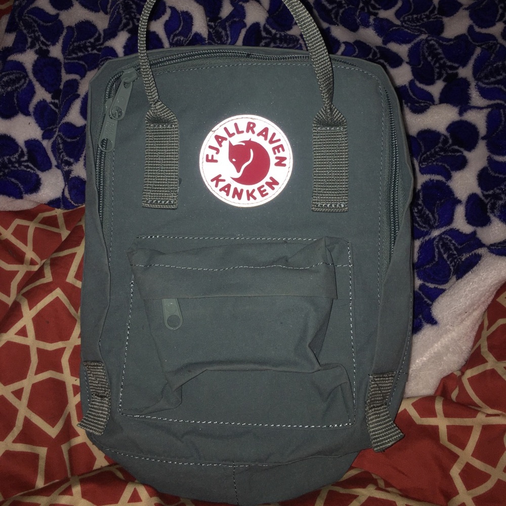 Fjallraven kanken mini backpack