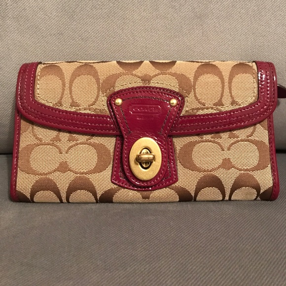Coach legacy signature slim envelope wallet - Picture 1 of 3