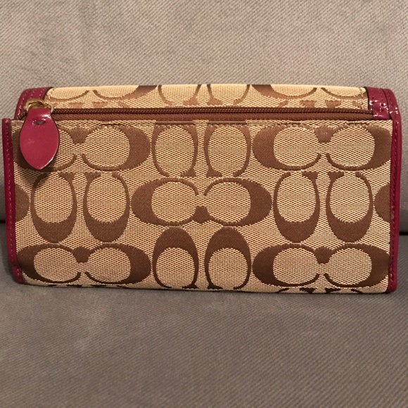 Coach legacy signature slim envelope wallet - Picture 2 of 3