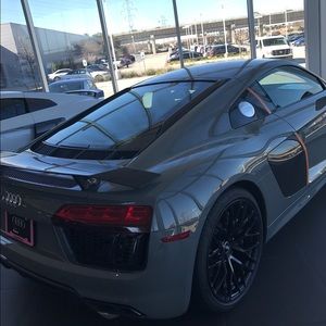 Meet your Posher, Jake