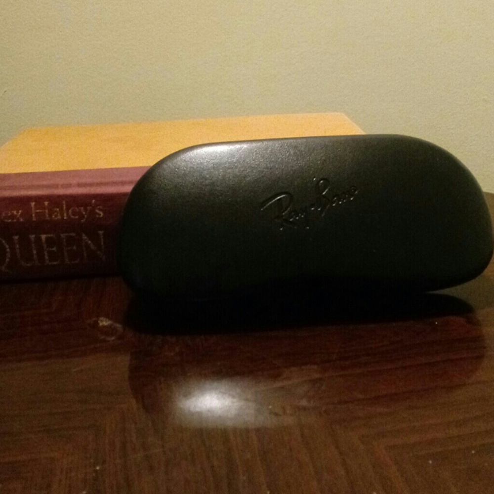 Ray Ban sunglass case