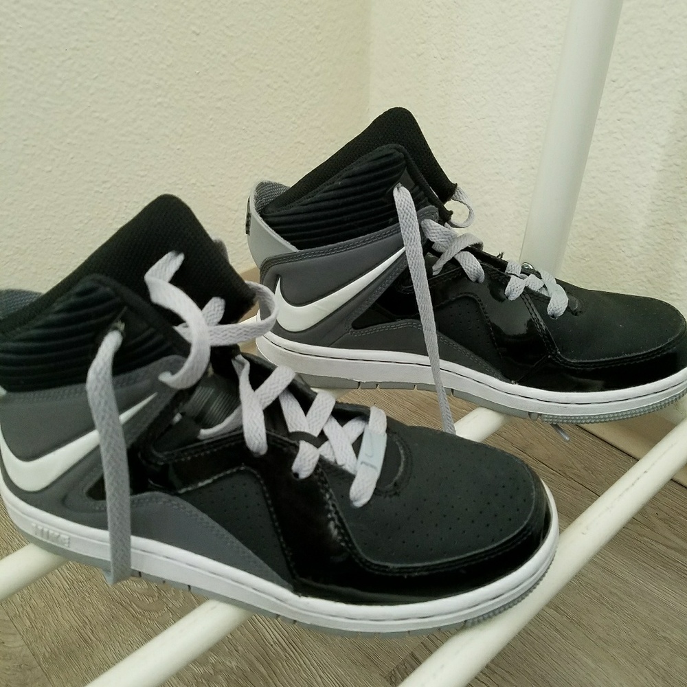 Gray Nike Sneakers