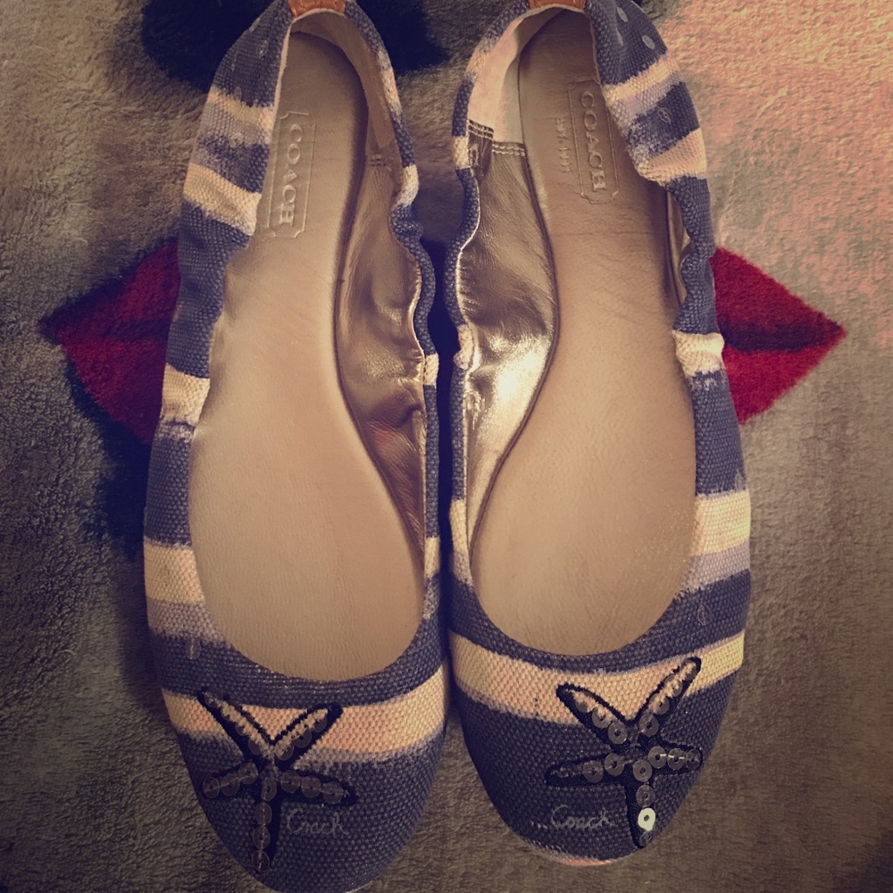 Coach flats