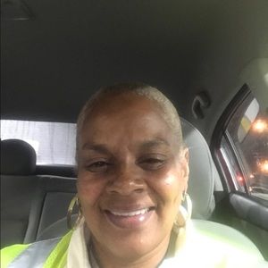 Meet your Posher, Robin