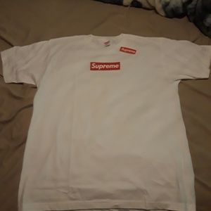 supreme sopranos tee