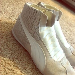 Puma training shoes