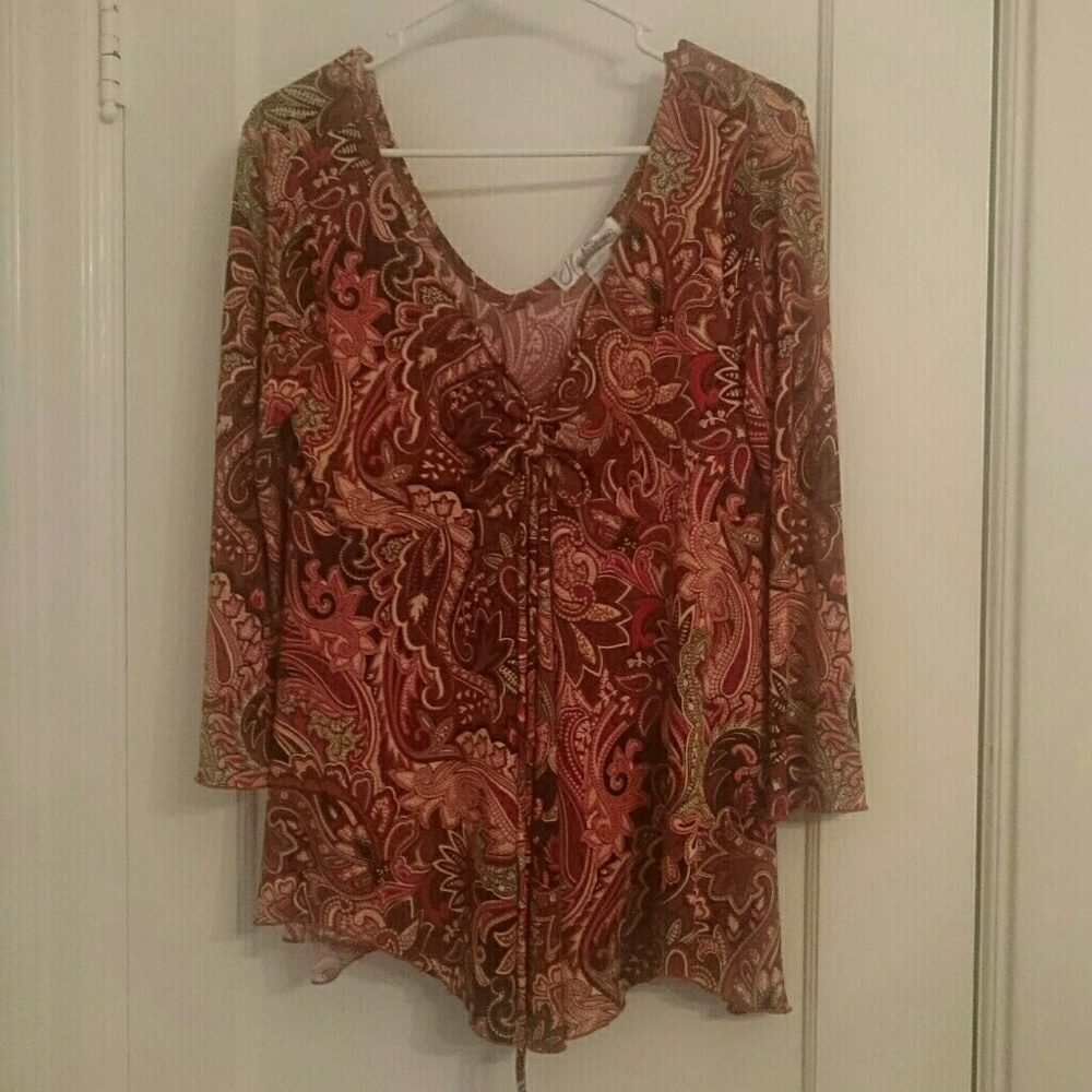 Dress barn top red paisley type pattern