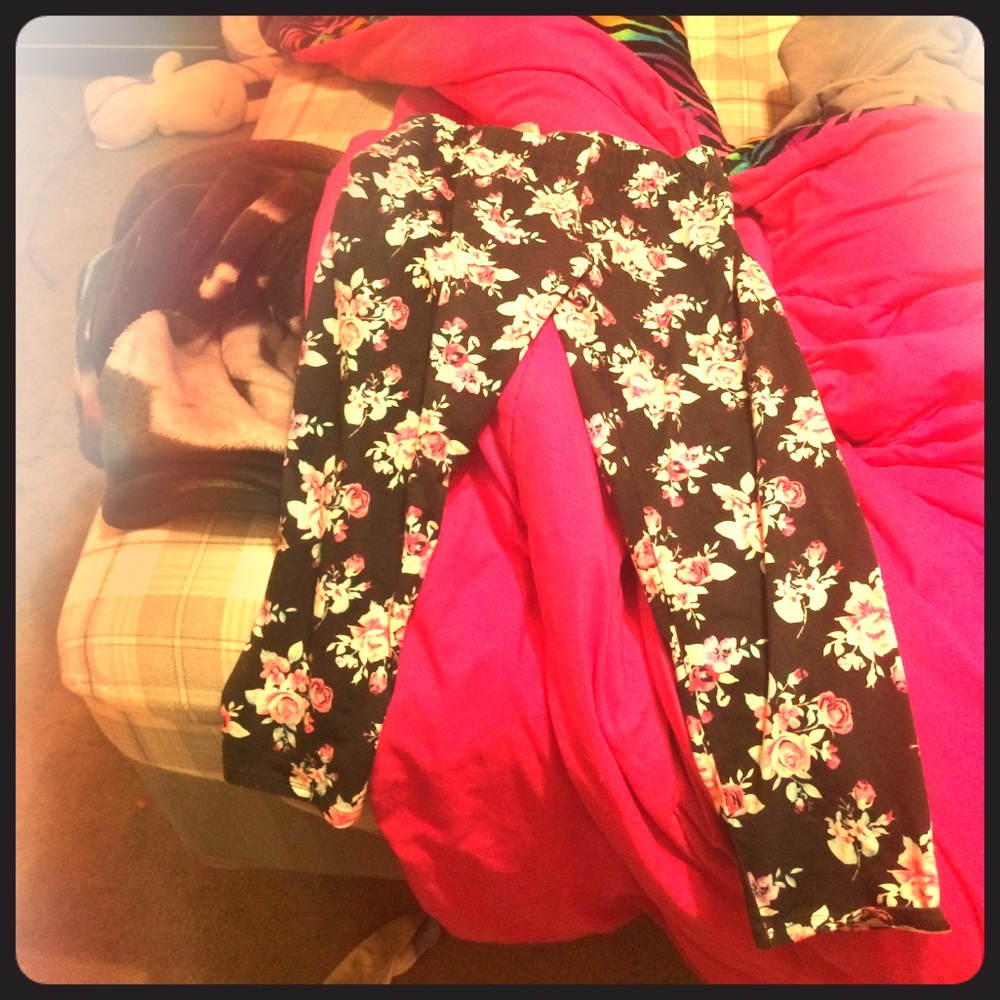 No boundarie flower leggins