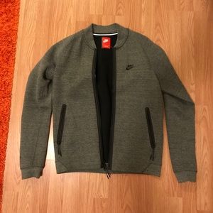 Nike tech fleece