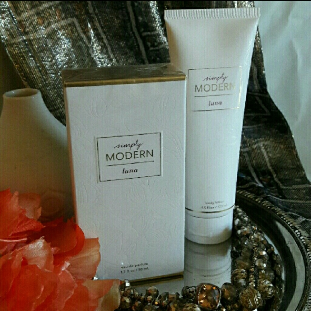 SIMPLY MODERN LUNA PARFUM & LOTION by The Limited