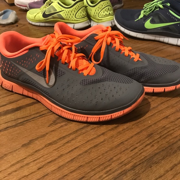 Nike Other - Nike free run 4 V2