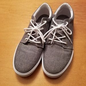 St. Johns Bay Casual Sneaker Grey