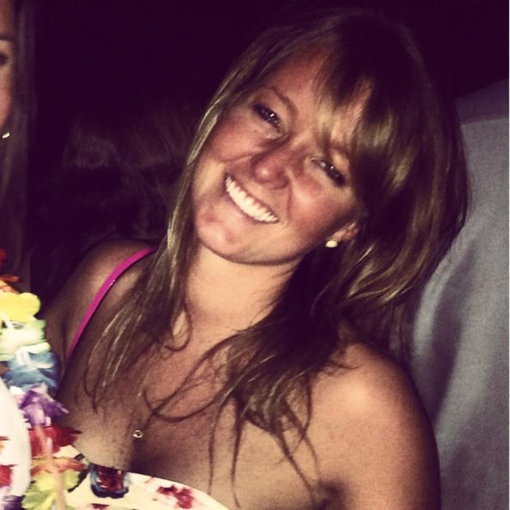 Meet your Posher, Chloe