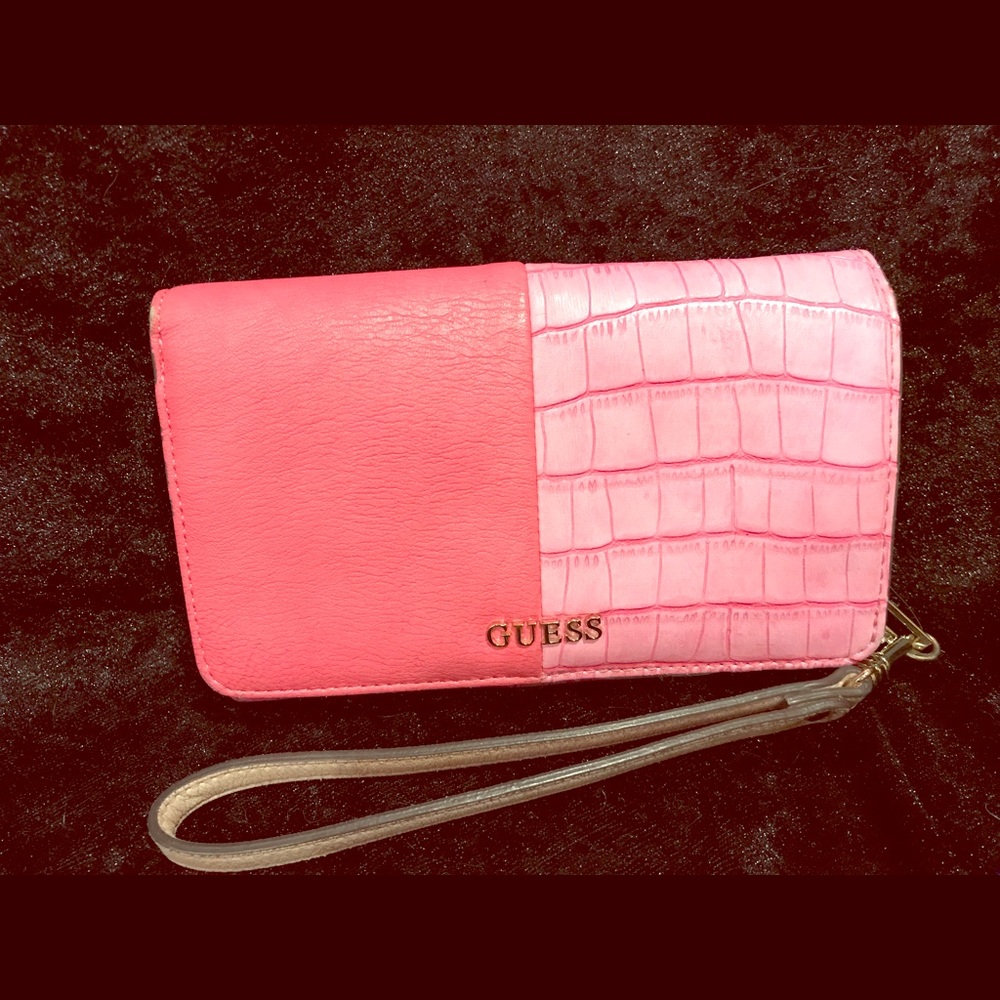 Guess wallet