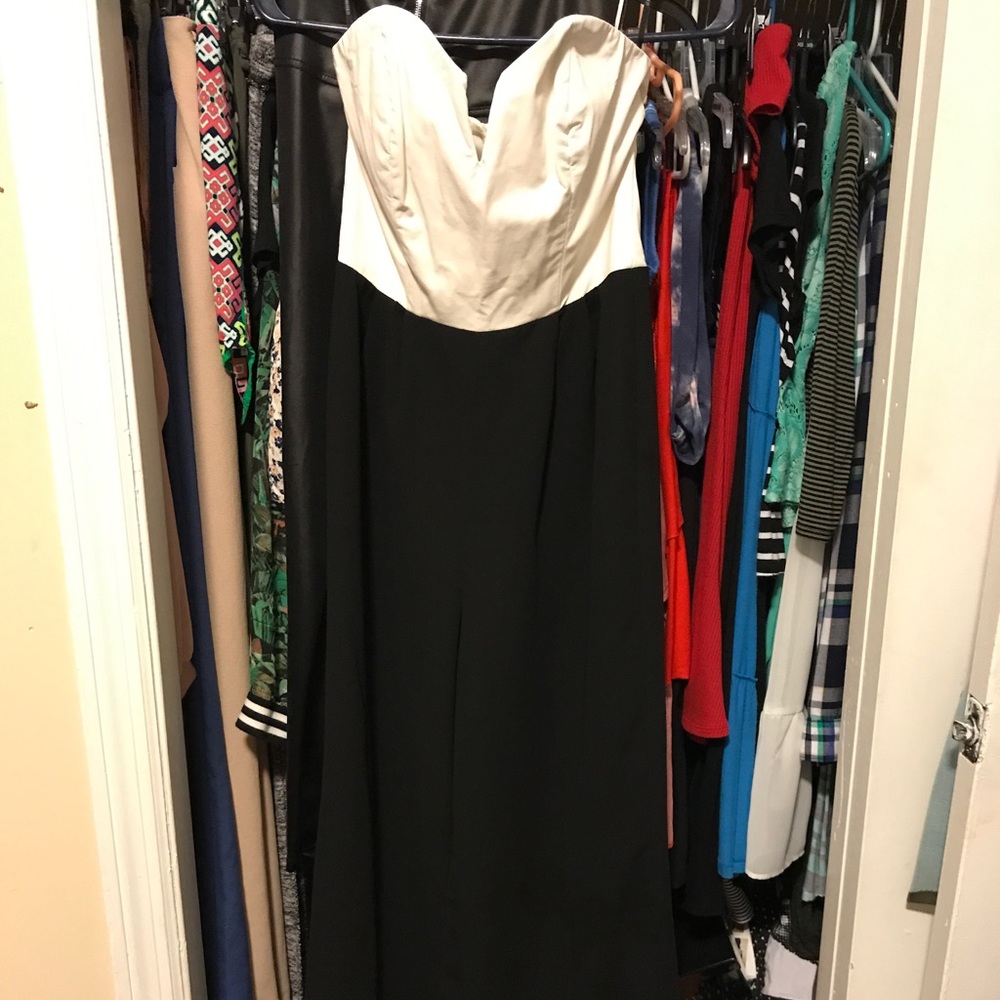 NWOT SEXY JUMPSUIT