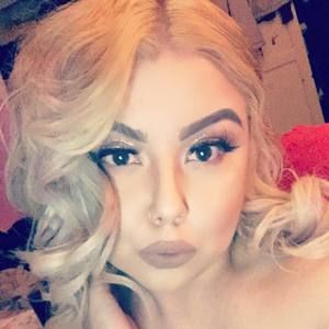 Meet your Posher, Tania