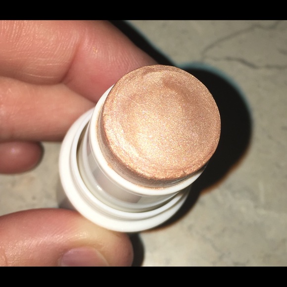 milk highlighter stick lit