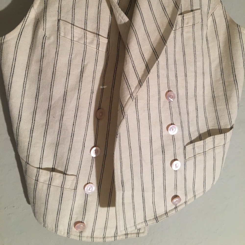 Ralph Lauren Ivory Pinstriped linen vest - Picture 3 of 5
